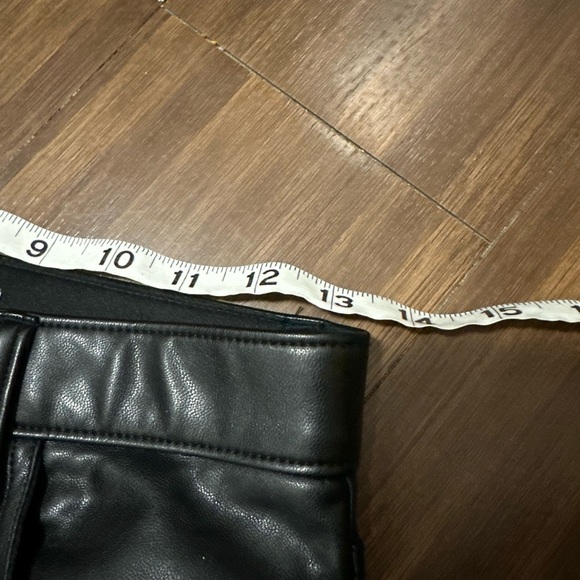 Abercrombie The 90s Straight Ultra High Rise Vegan Leather Pant curve love 4S 27 - Picture 8 of 8